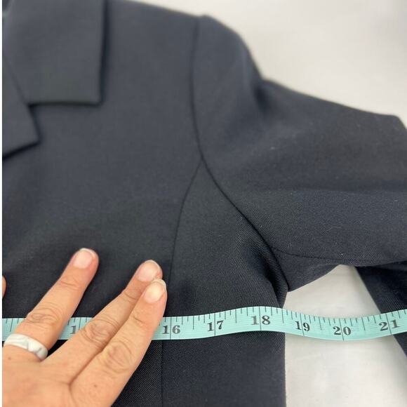 Pendleton 10 Petite Structured Hi Low Notched Collar Button Up Black Wool Blazer - Picture 11 of 13